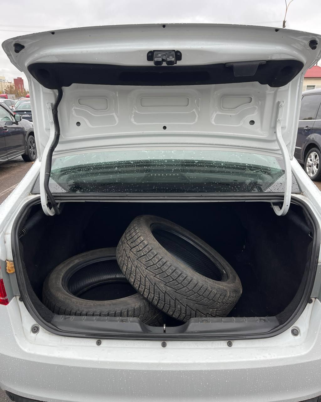 Lada (ВАЗ) Vesta I , 2019 г., механика, бензин - фото 13