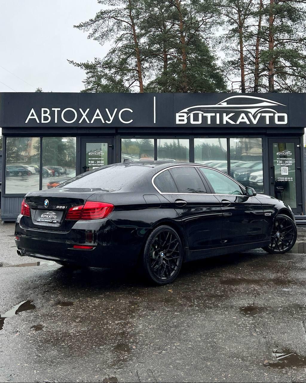 BMW 5 серия F10 F11 · Рестайлинг , 2014 г., автомат, бензин - фото 6