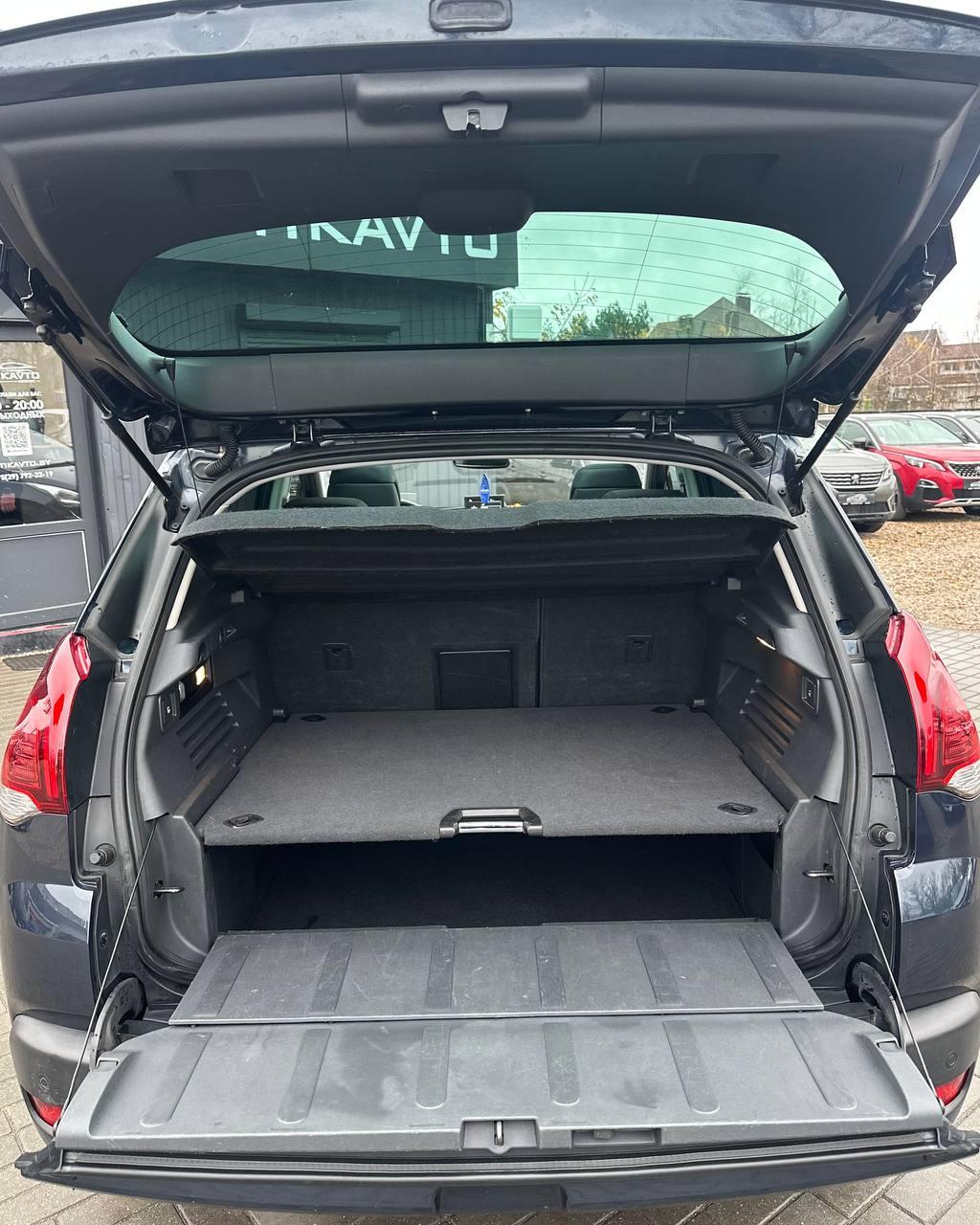 Peugeot 3008 I · Рестайлинг , 2015 г., механика, бензин - фото 13