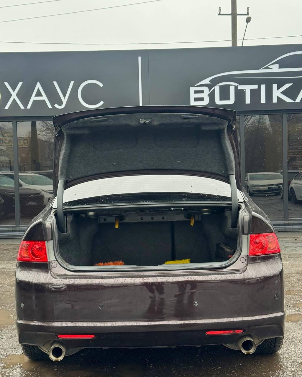 Honda Accord VII · Рестайлинг , 2006 г., автомат, бензин - фото 12