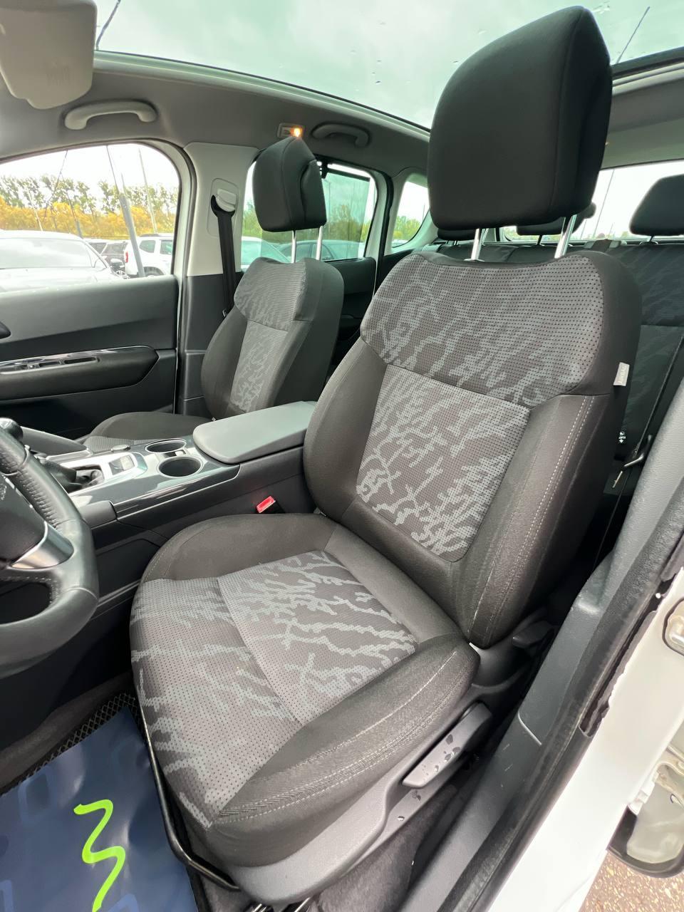 Peugeot 3008 I , 2010 г., механика, дизель  - фото 10