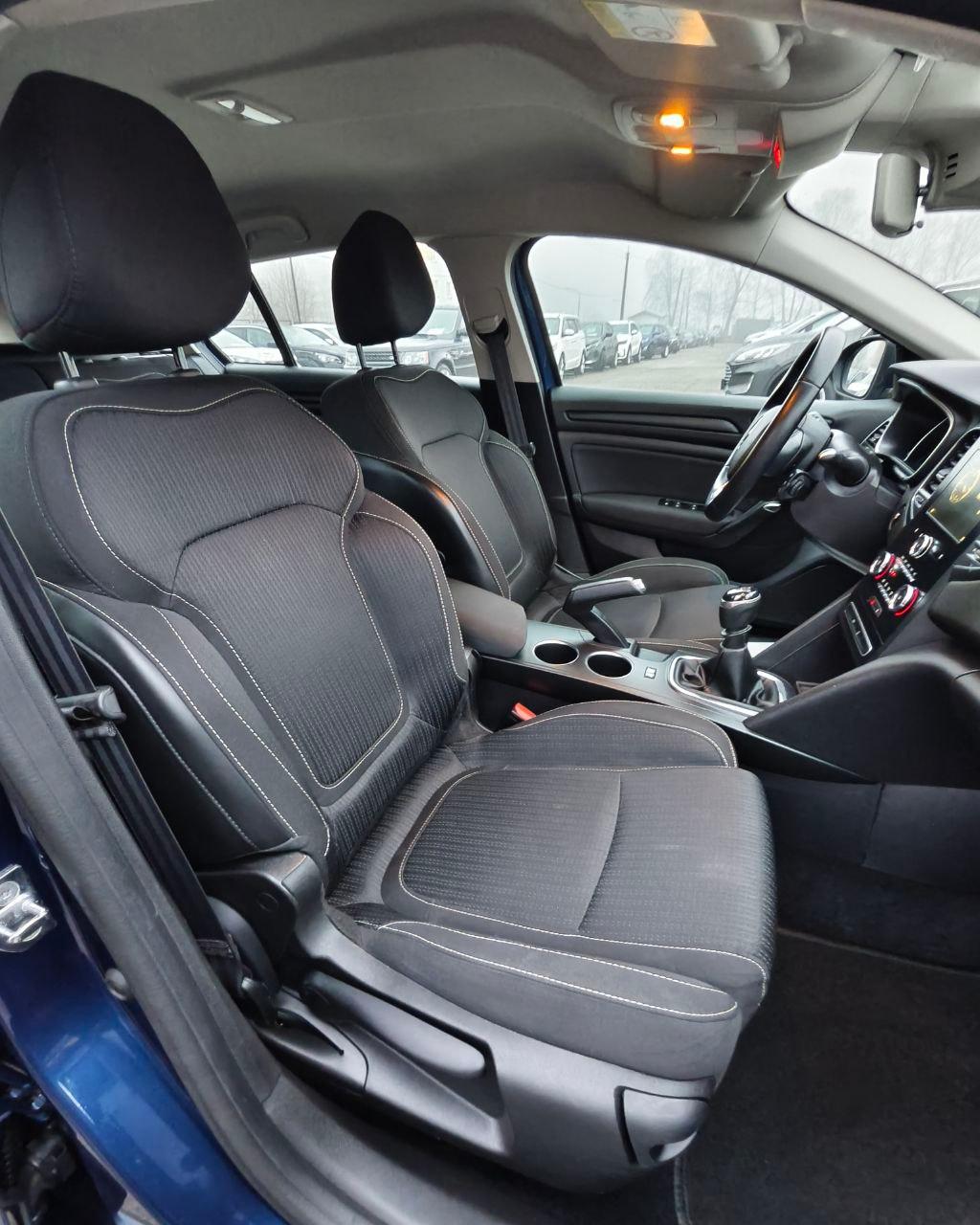 Renault Megane IV , 2019 г., механика, дизель - фото 12