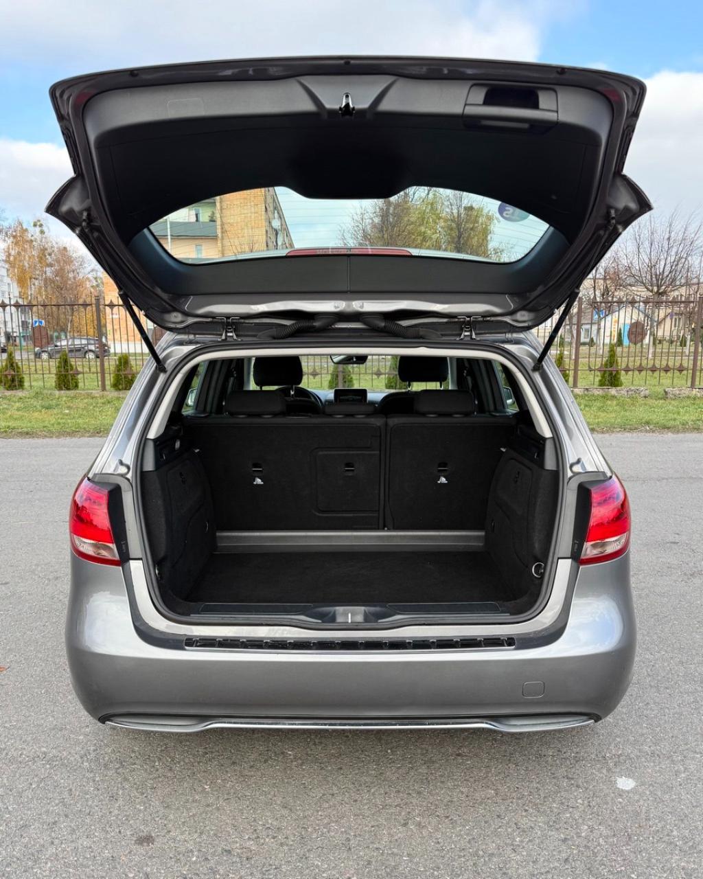 Mercedes-Benz B-Класс W246 · Рестайлинг , 2017 г., механика, дизель - фото 12