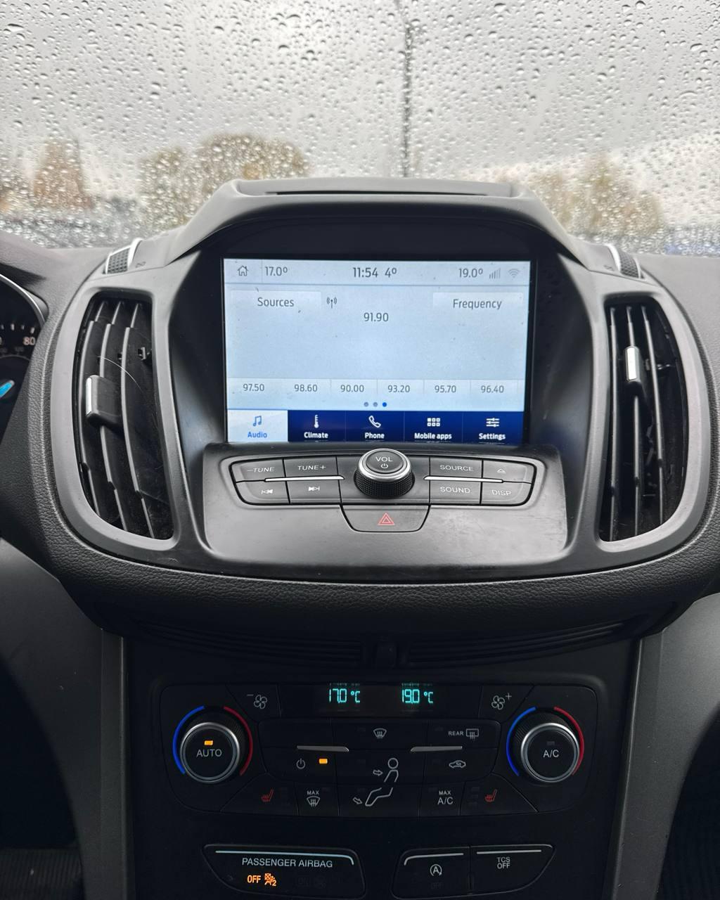 Ford Escape III · Рестайлинг , 2017 г., автомат, бензин - фото 16