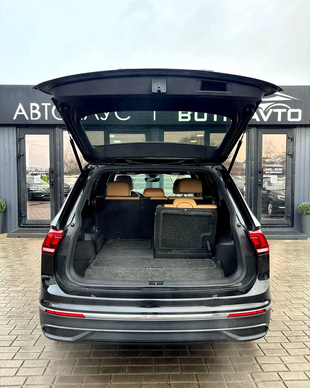 Volkswagen Tiguan II· Рестайлинг , 2022 г., автомат, бензин - фото 12