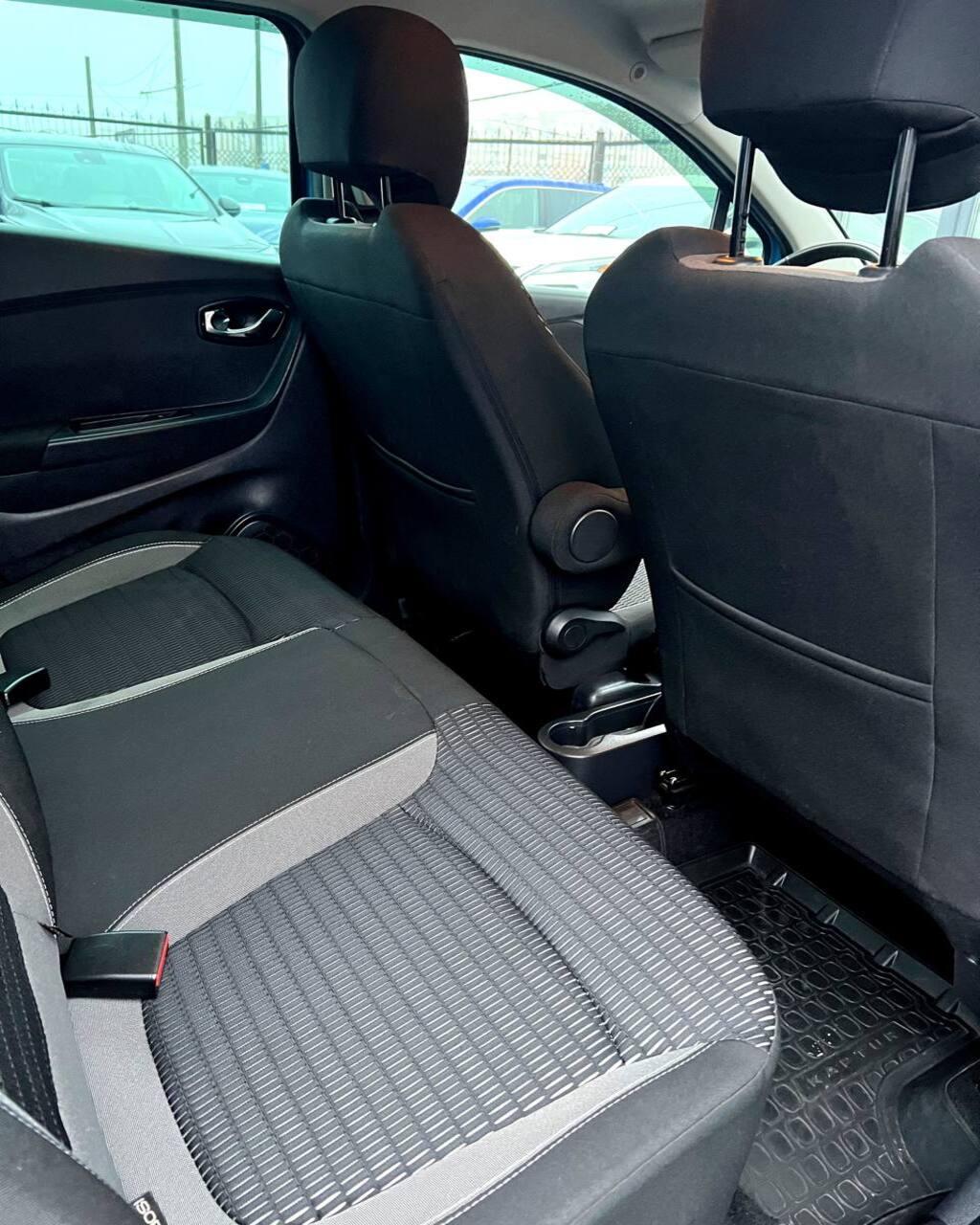 Renault Kaptur I , 2017 г., вариатор, бензин - фото 13