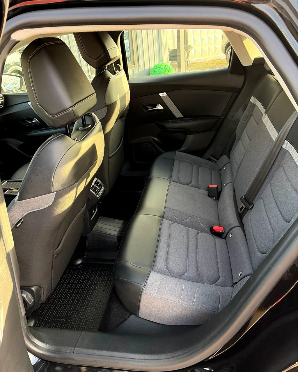 Citroen C4 III , 2021 г., механика, бензин - фото 15
