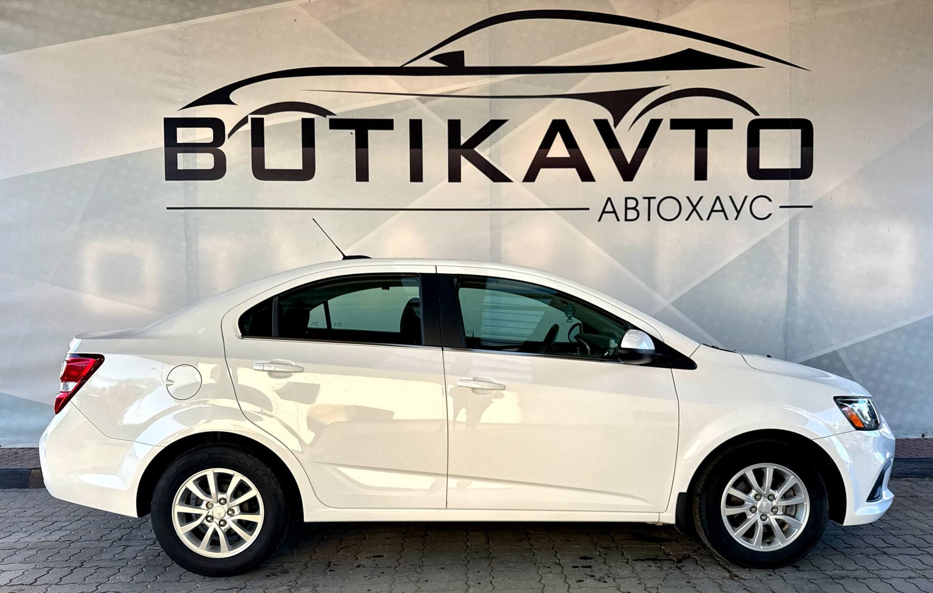 Chevrolet Sonic I · Рестайлинг , 2019 г., автомат, бензин - фото 8