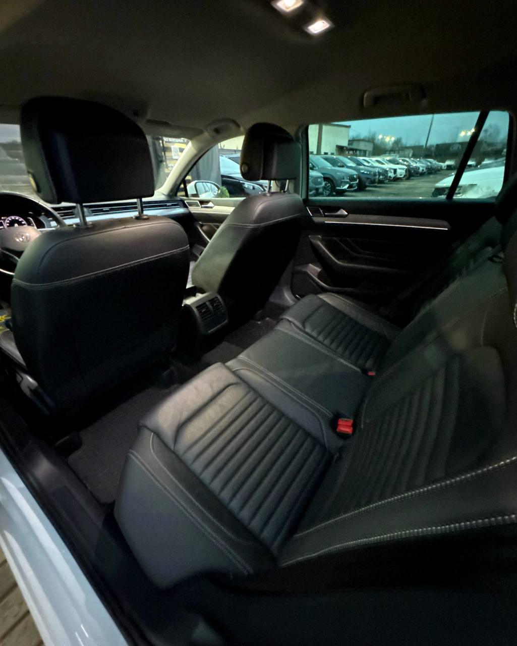 Volkswagen Passat B8 · Рестайлинг , 2021 г., механика, бензин - фото 9