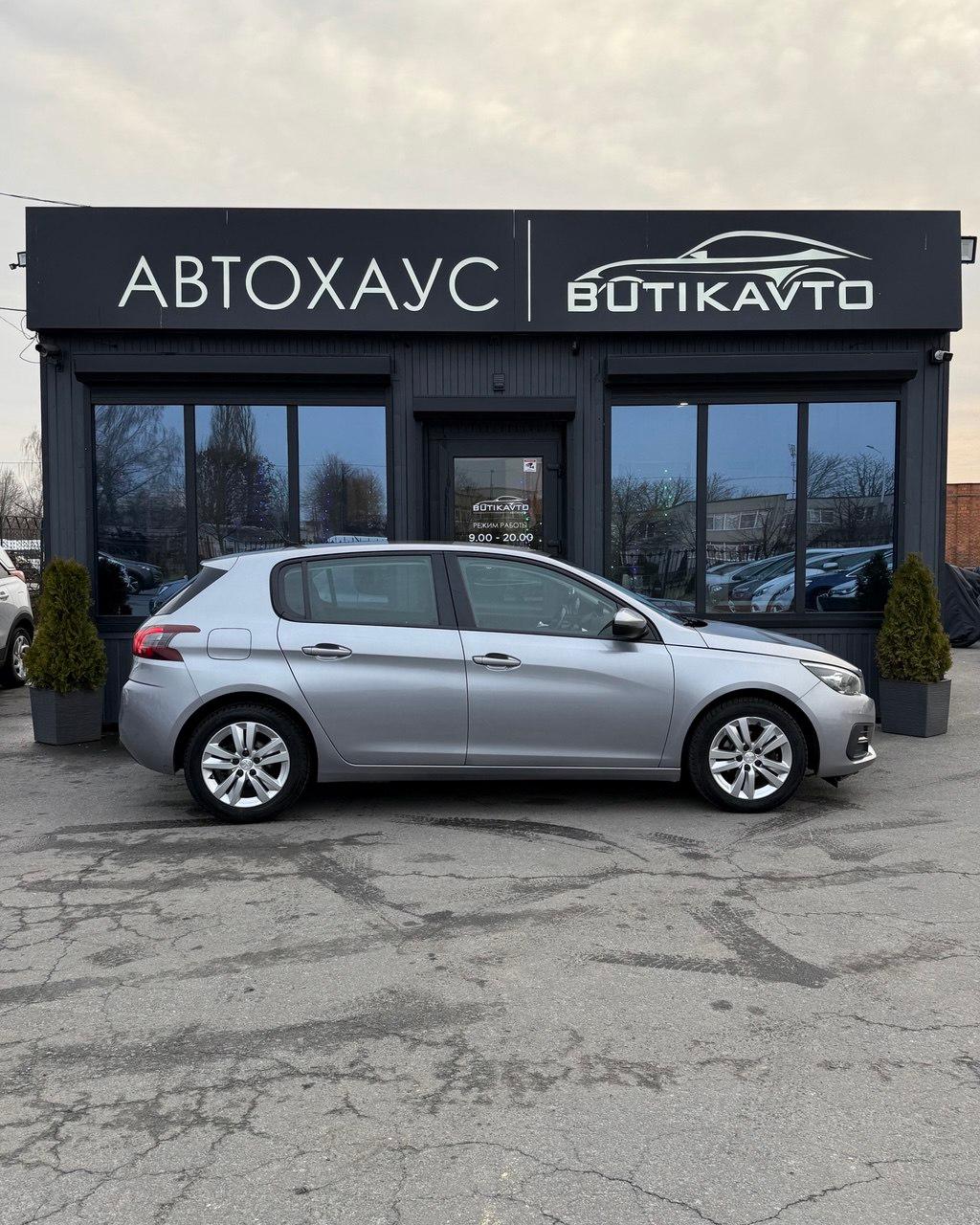 Peugeot 308 T9 · Рестайлинг , 2018 г., механика, дизель - фото 8