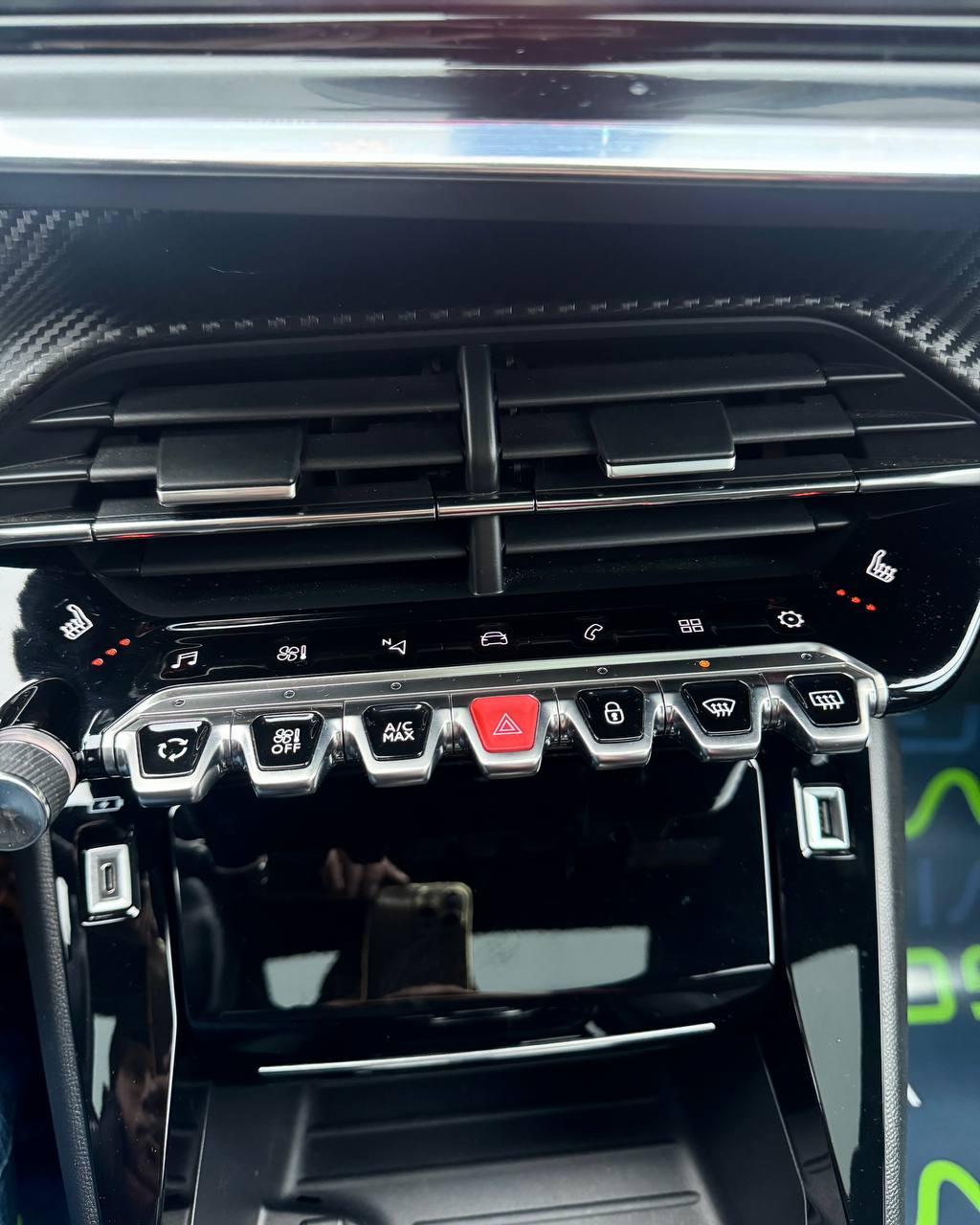 Peugeot 2008 II , 2021 г., автомат, дизель - фото 16