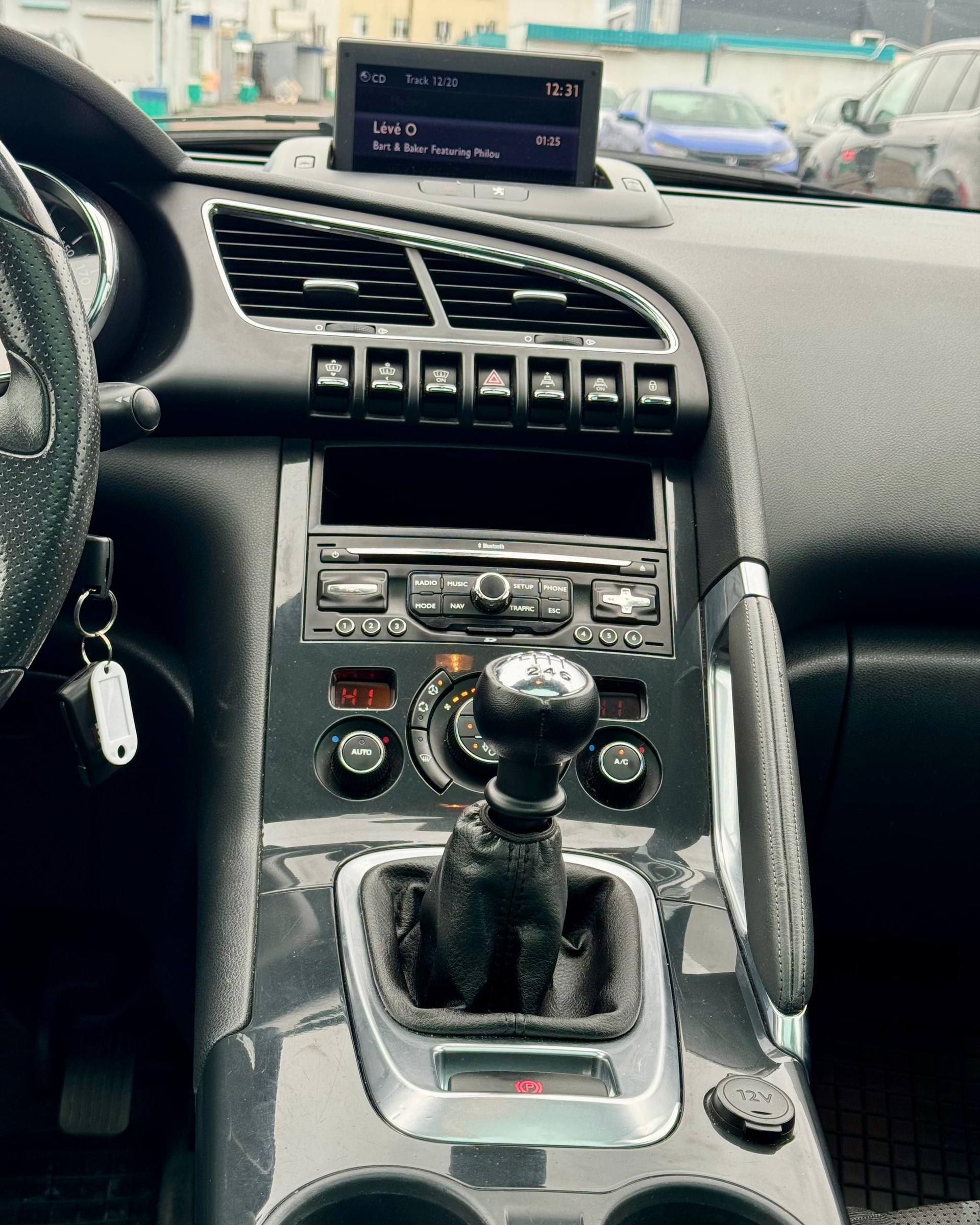 Peugeot 3008 I , 2010 г., механика, дизель  - фото 11