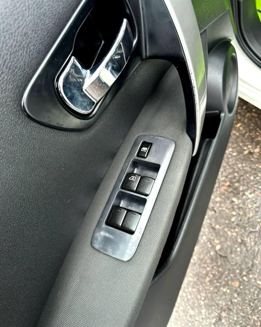 Nissan Qashqai+2 I · Рестайлинг , 2011 г., механика, дизель - фото 17