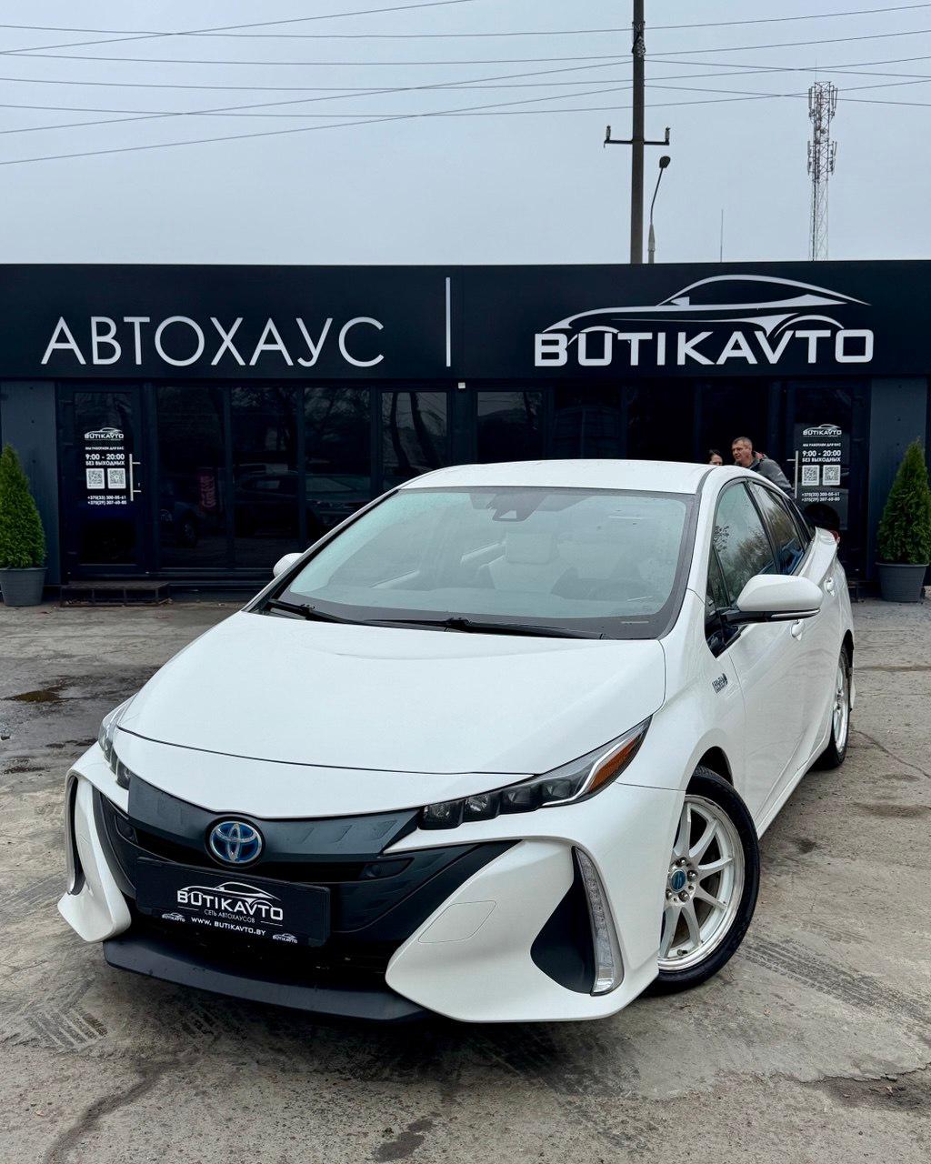 Toyota Prius IV (XW50) · Рестайлинг , 2018 г., вариатор, бензин - фото 3