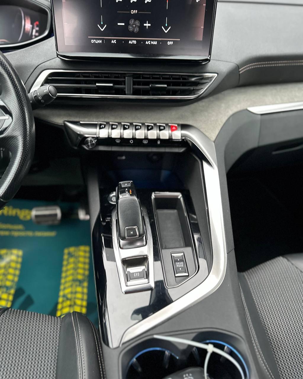 Peugeot 5008 II · Рестайлинг , 2022 г., автомат, бензин - фото 11