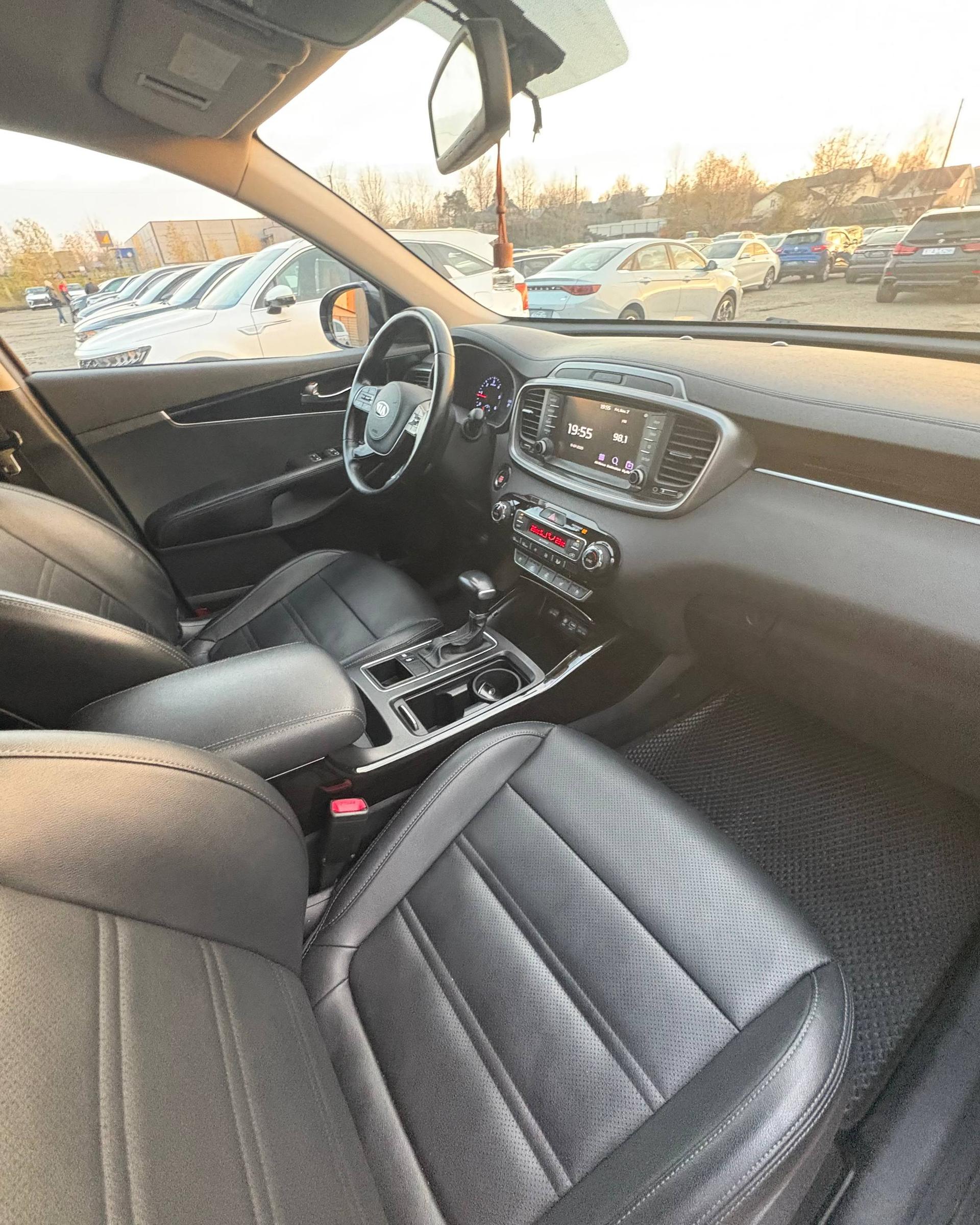 Kia Sorento III · Рестайлинг , 2018 г., автомат, дизель - фото 10