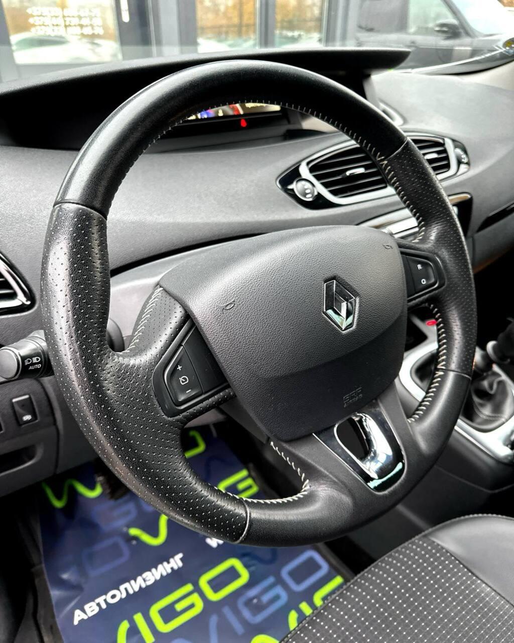 Renault Scenic III · 2-й рестайлинг , 2013 г., механика, дизель - фото 19