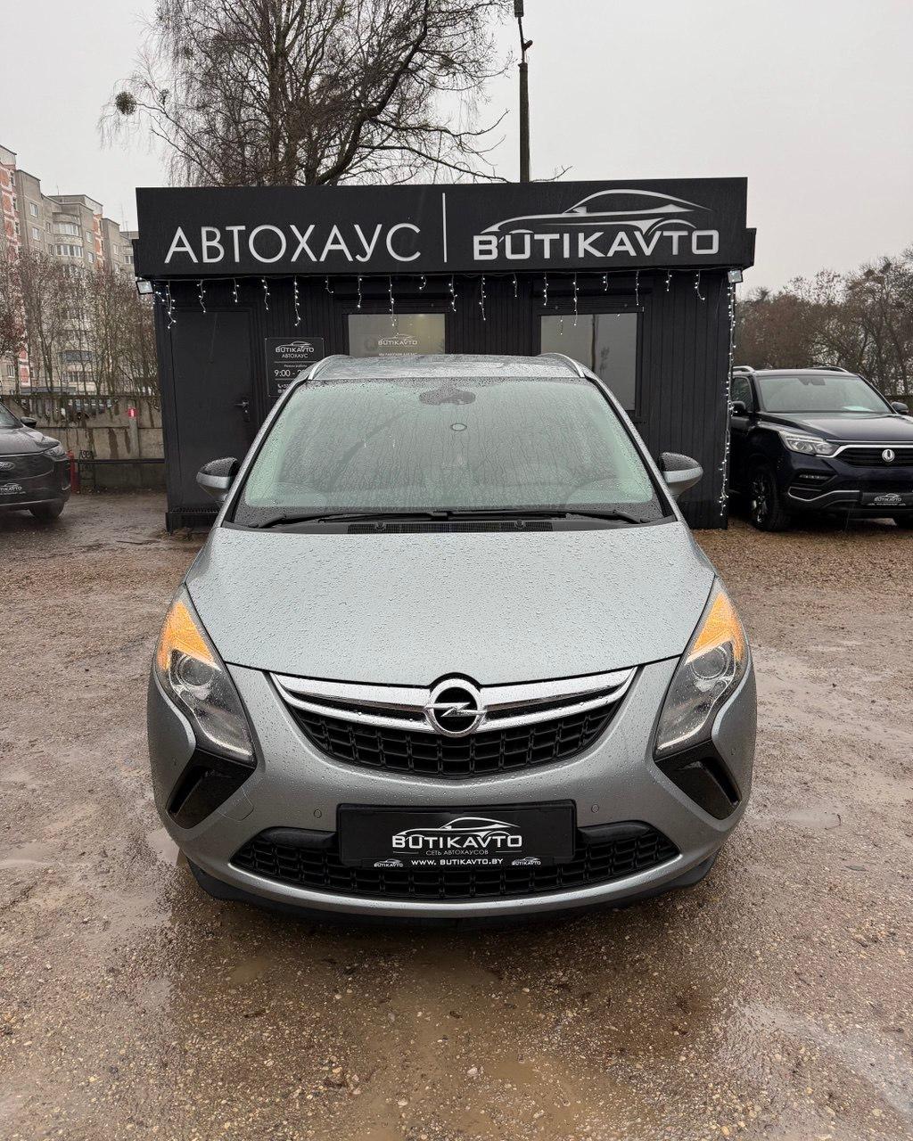 Opel Zafira C , 2012 г., механика, бензин - фото 2