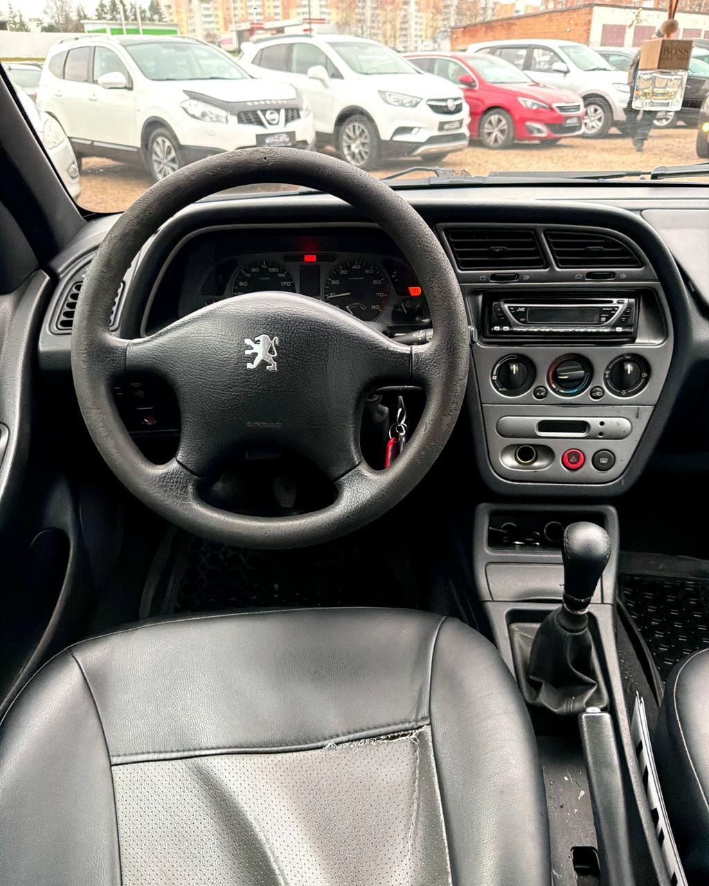 Peugeot 306 I · Рестайлинг , 2000 г., механика, бензин - фото 12