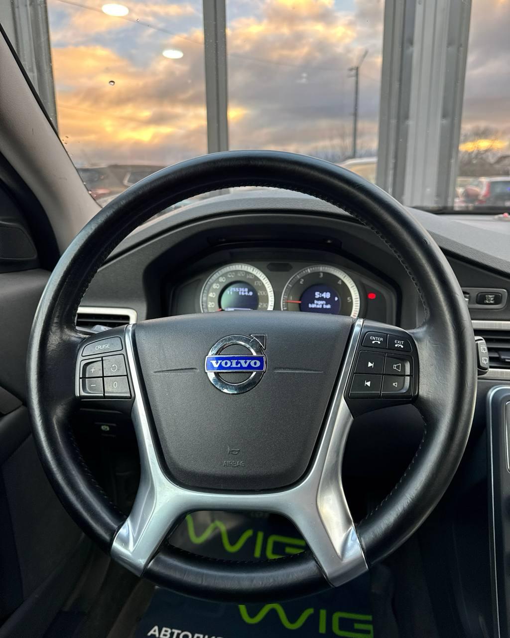 Volvo V70 III , 2010 г., механика, дизель - фото 15