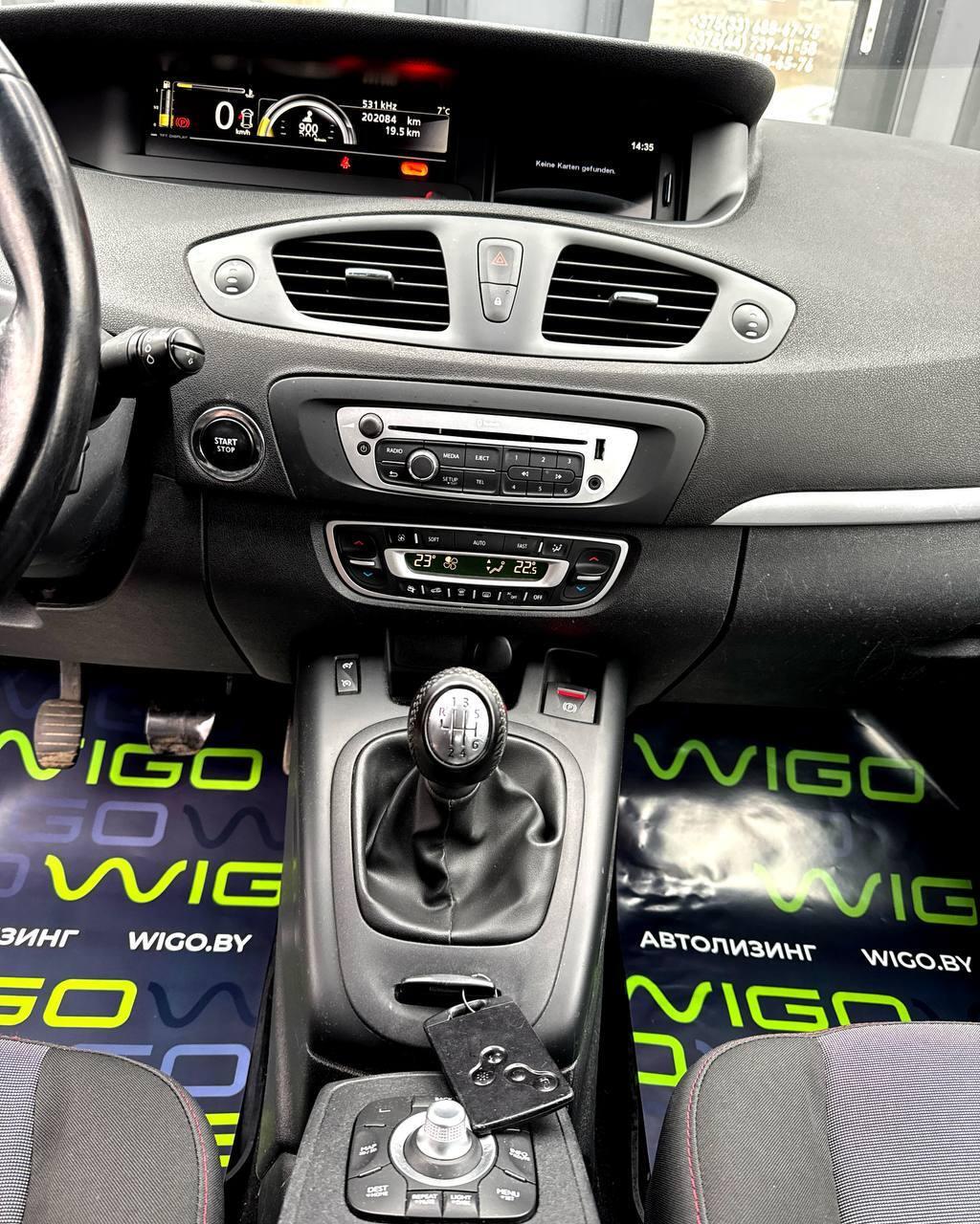 Renault Grand Scenic III · 2-й рестайлинг , 2014 г., механика, дизель - фото 15