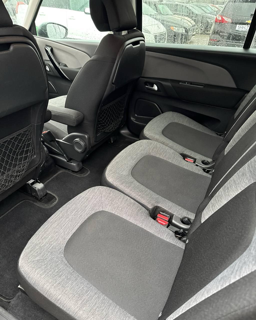 Citroen C4 Grand Picasso II · Рестайлинг , 2017 г., автомат, дизель - фото 11