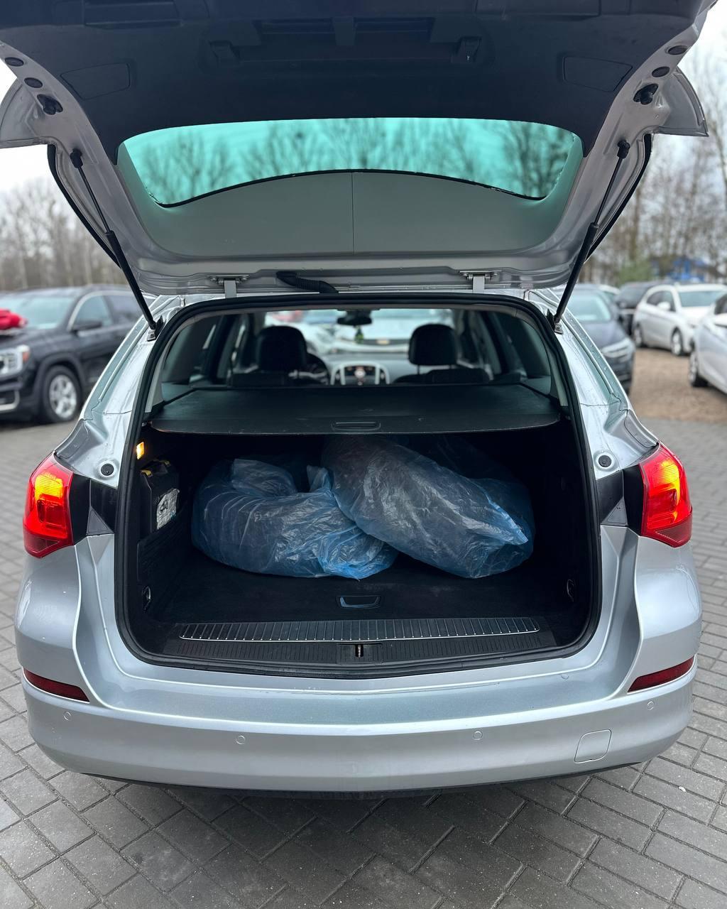 Opel Astra J , 2011 г., механика, дизель - фото 11