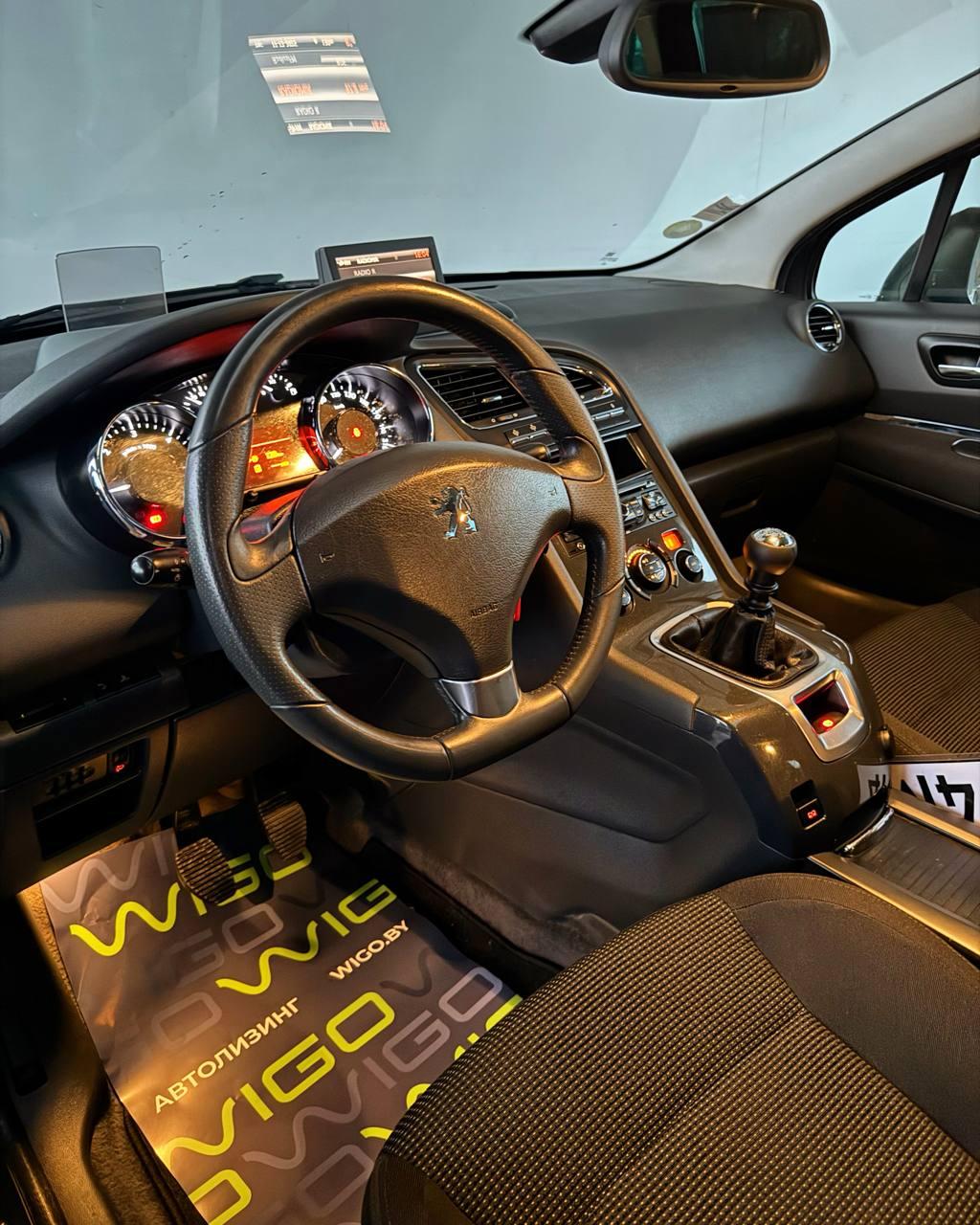 Peugeot 5008 I , 2011 г., механика, дизель - фото 11