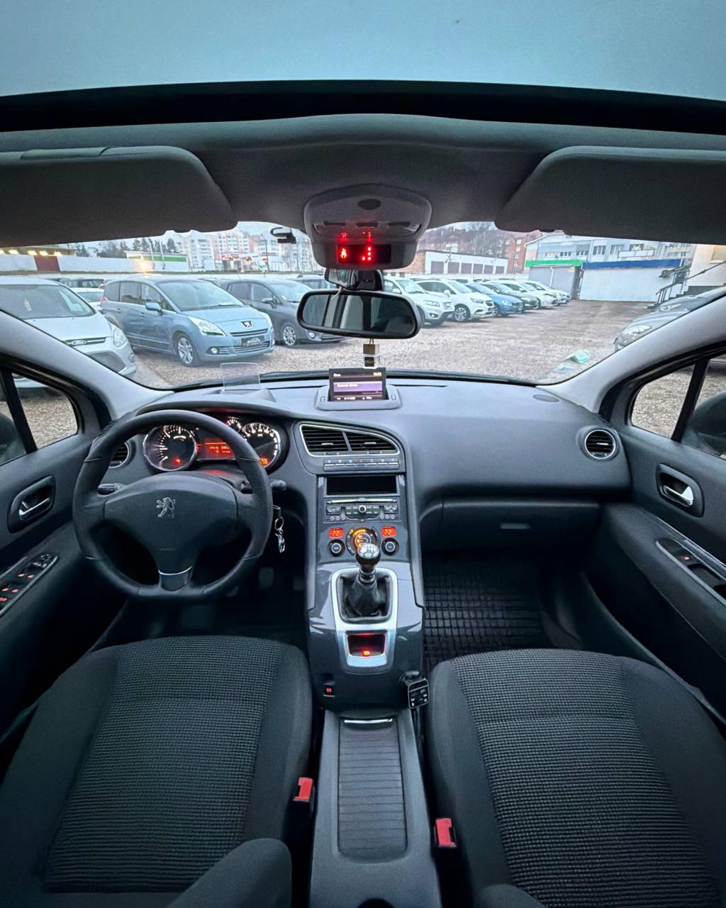 Peugeot 5008 I , 2011 г., механика, дизель - фото 11