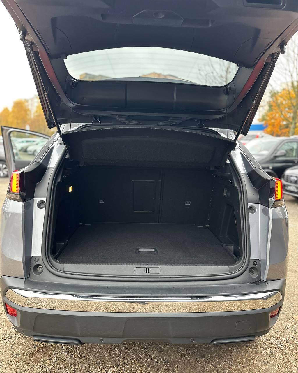 Peugeot 3008 II · Рестайлинг , 2020 г., автомат, бензин  - фото 12