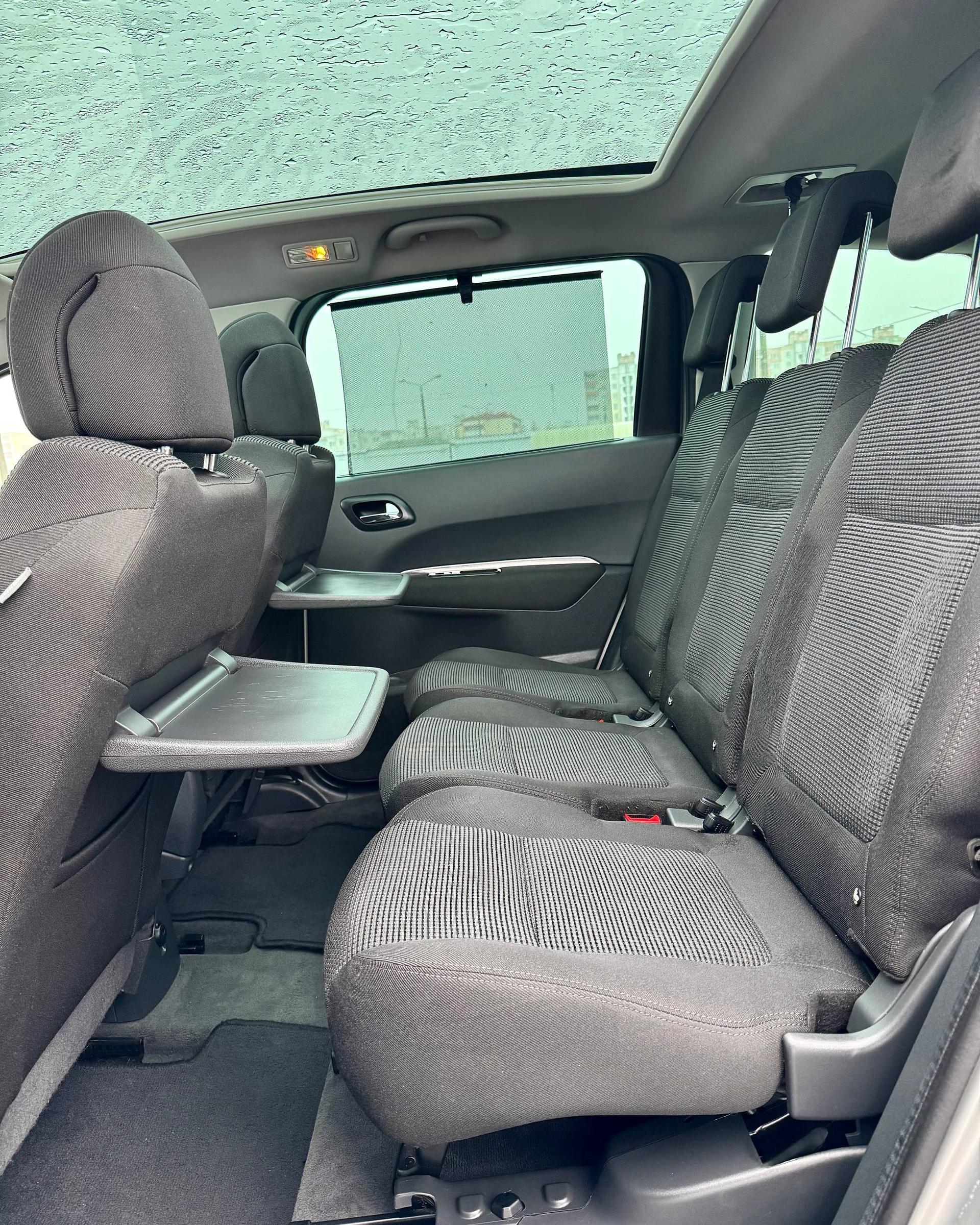 Peugeot 5008 I , 2010 г., механика, дизель - фото 13