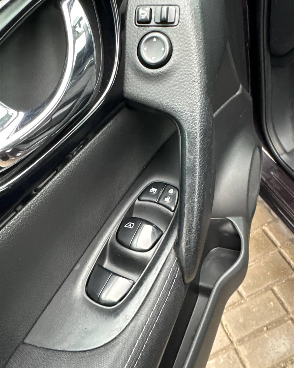 Nissan Qashqai II , 2014 г., механика, бензин - фото 16