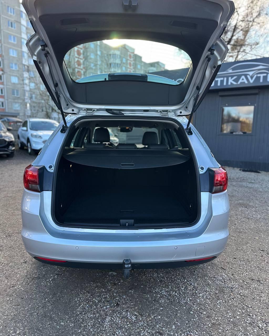 Opel Astra K · Рестайлинг , 2021 г., механика, бензин - фото 15