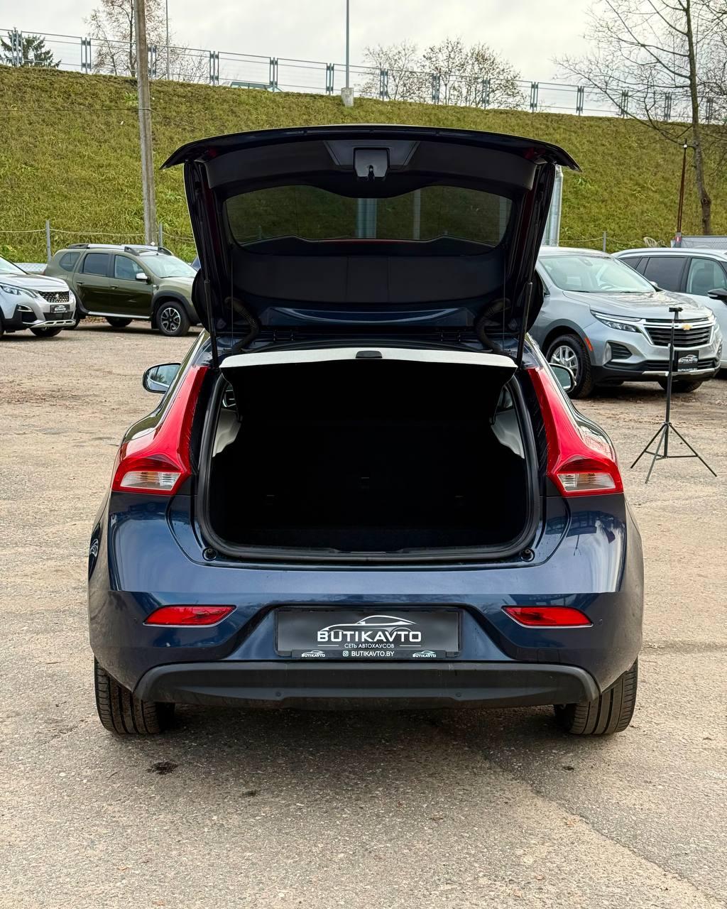 Volvo V40 II , 2013 г., механика, дизель - фото 19