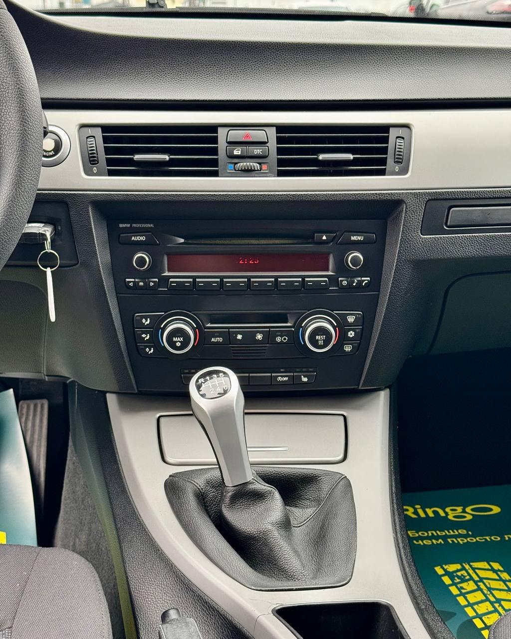 BMW 3 серия E90 E91 E92 E93 , 2007 г., механика, дизель - фото 12