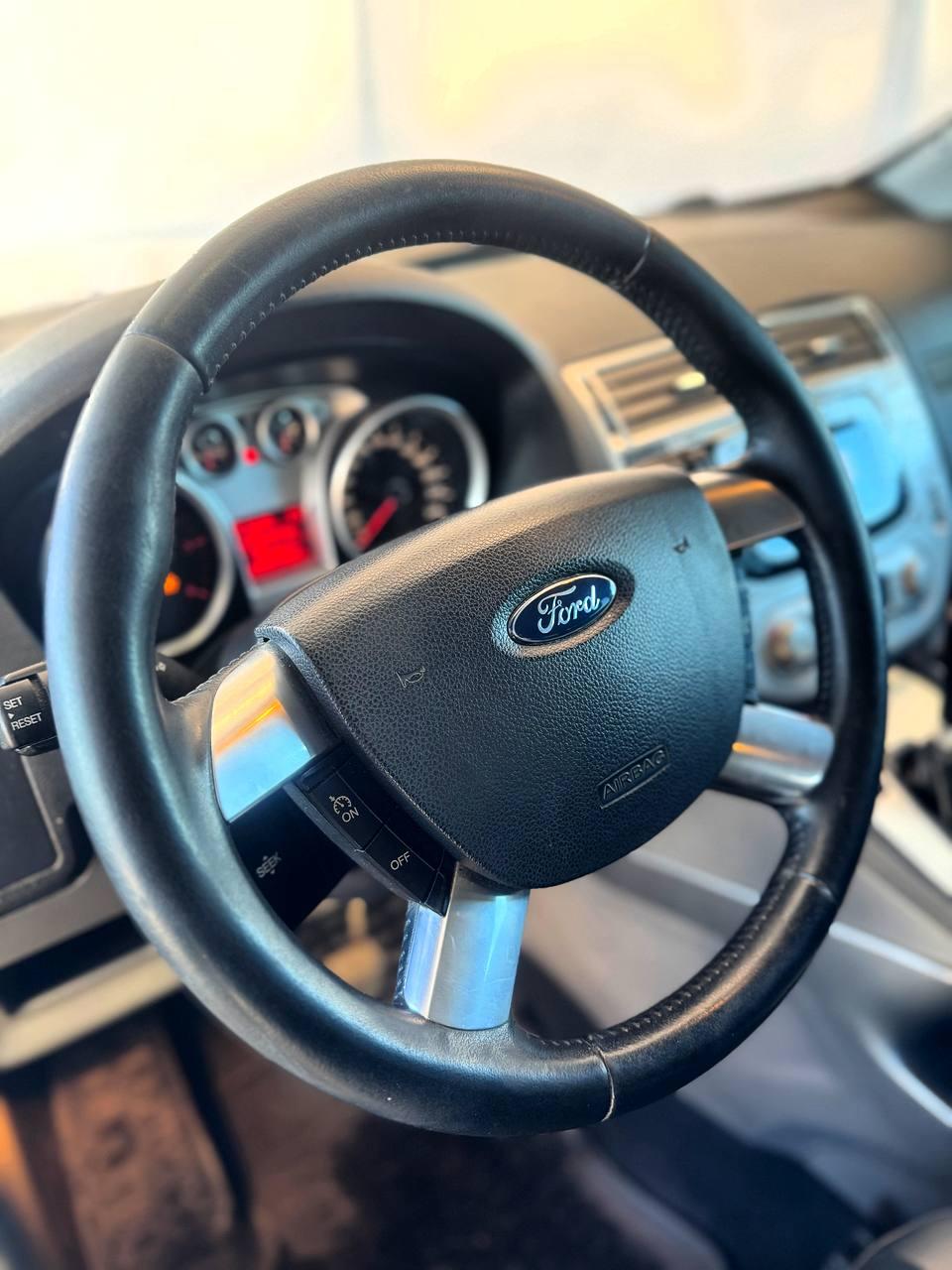 Ford Kuga I, 2011 г., робот, дизель - фото 11