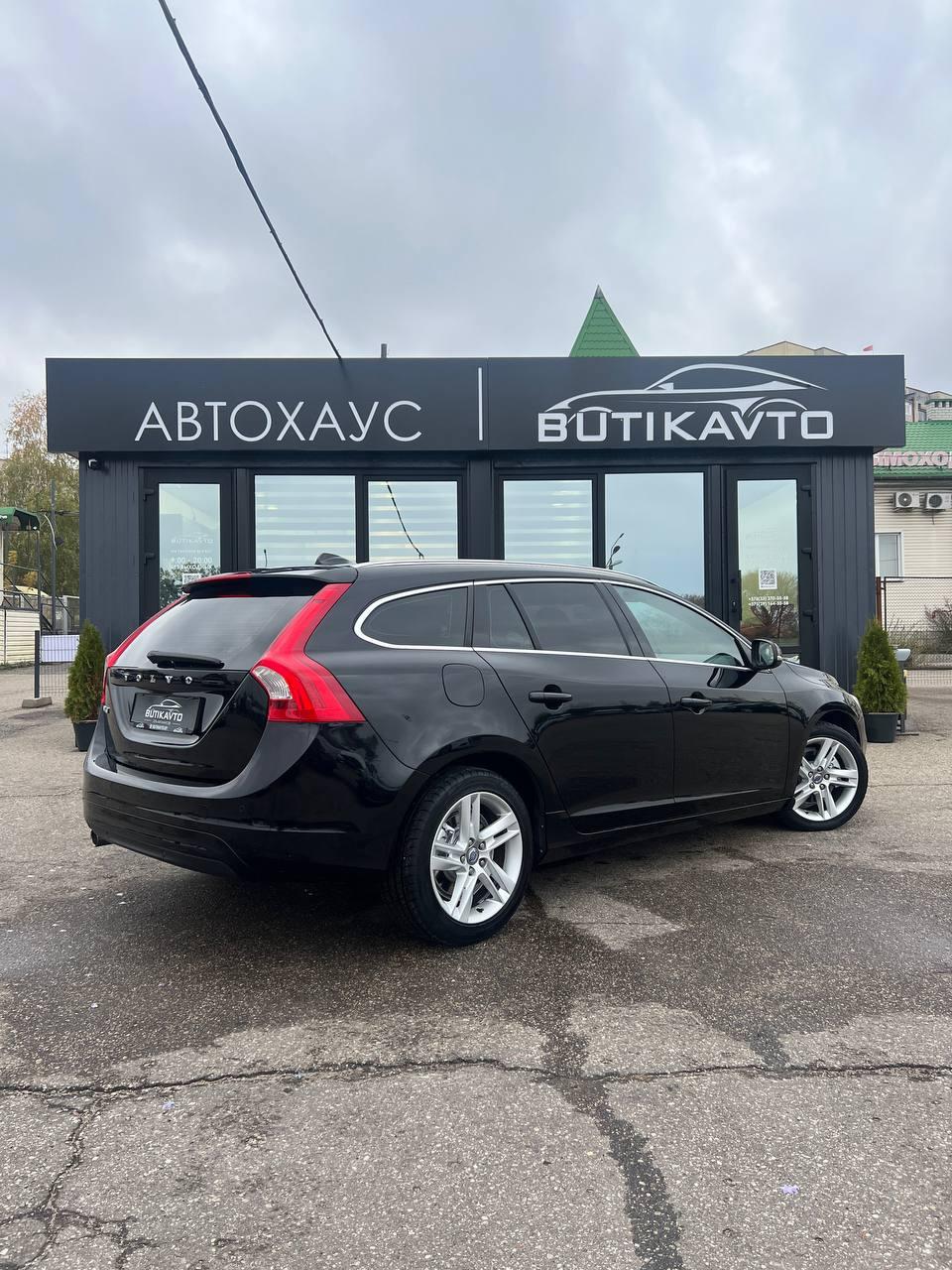 Volvo V60 I · Рестайлинг , 2014 г., механика, дизель - фото 7