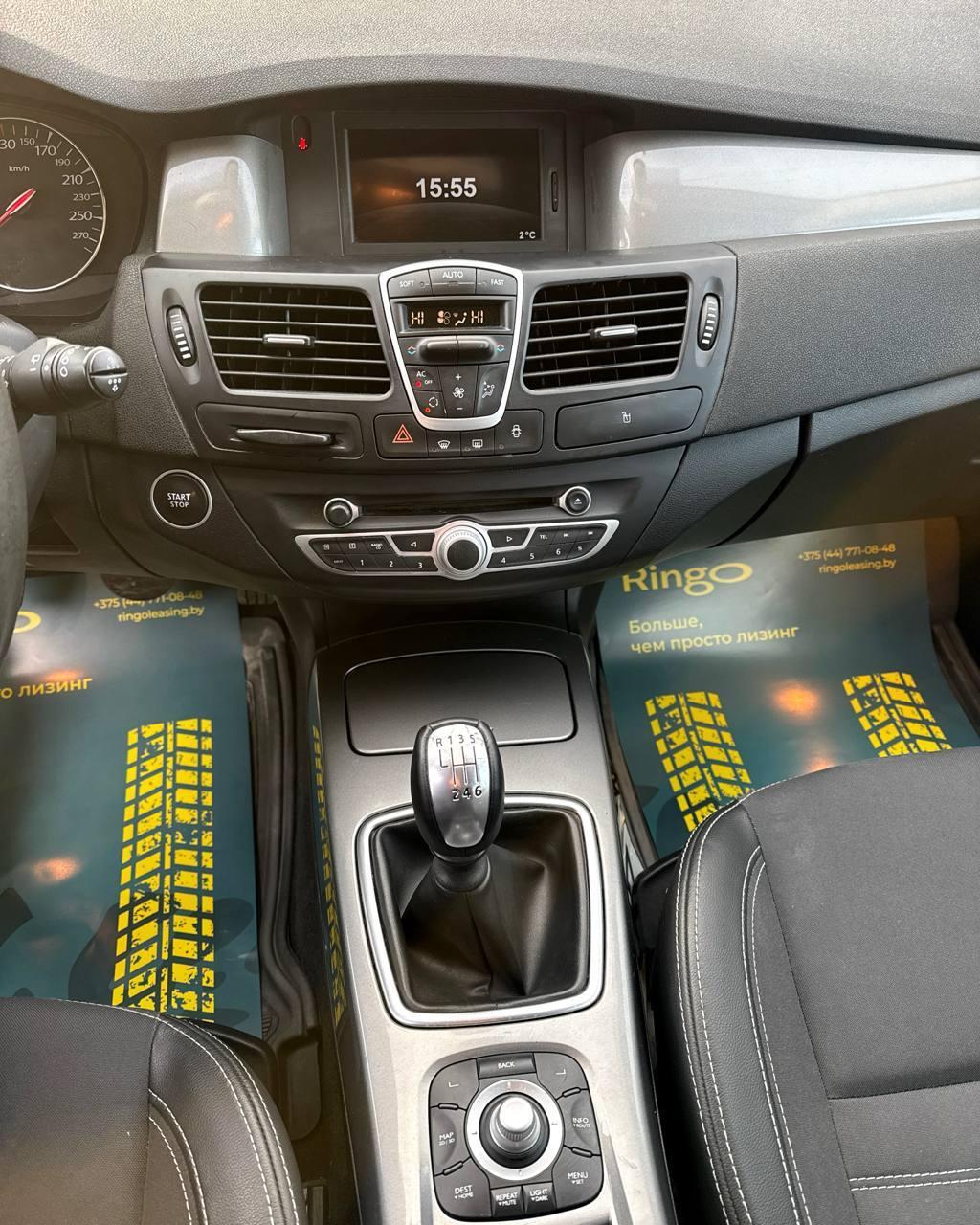 Renault Laguna III · Рестайлинг , 2011 г., механика, дизель - фото 14