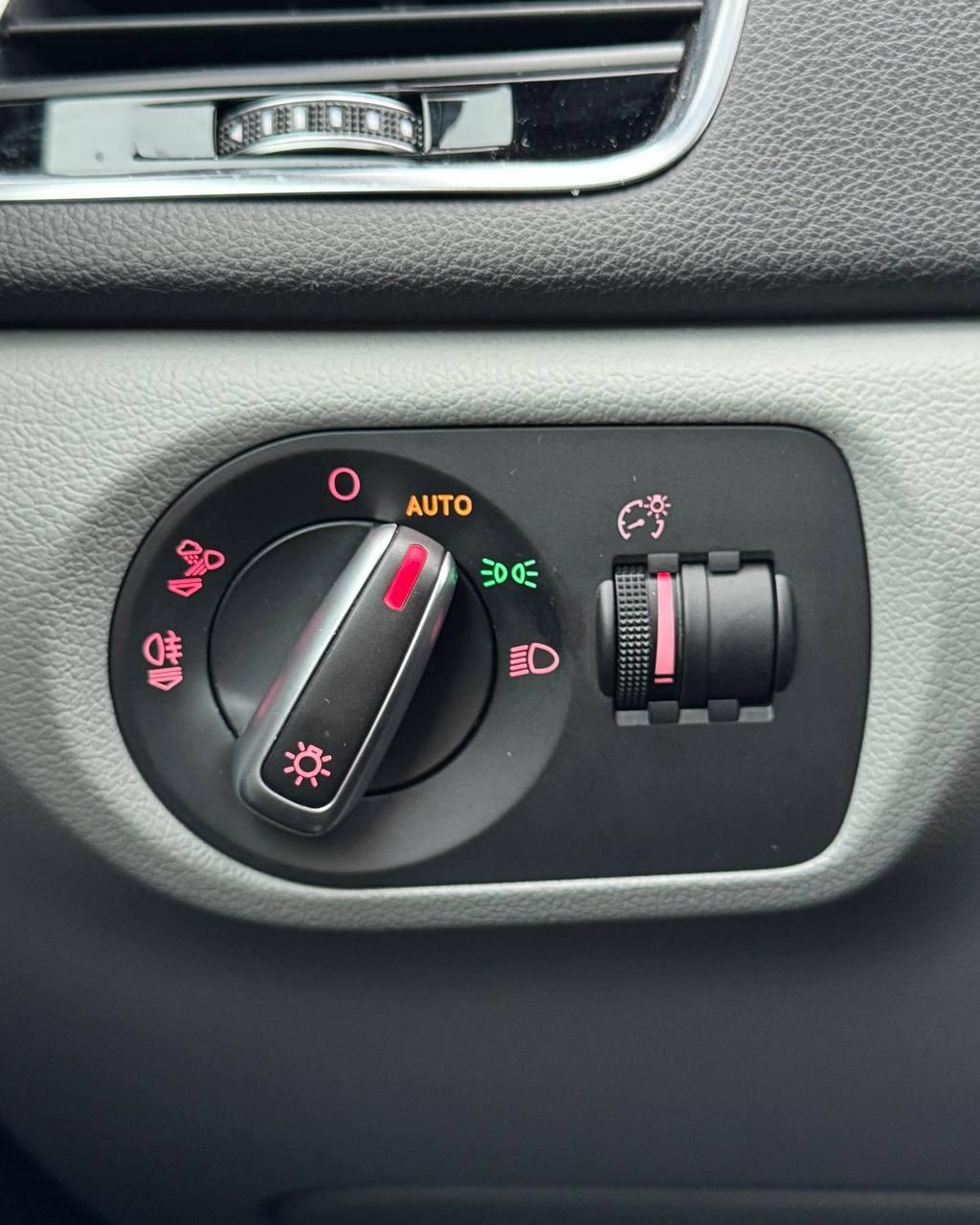 Audi Q3 8U · Рестайлинг , 2016 г., автомат, бензин - фото 20