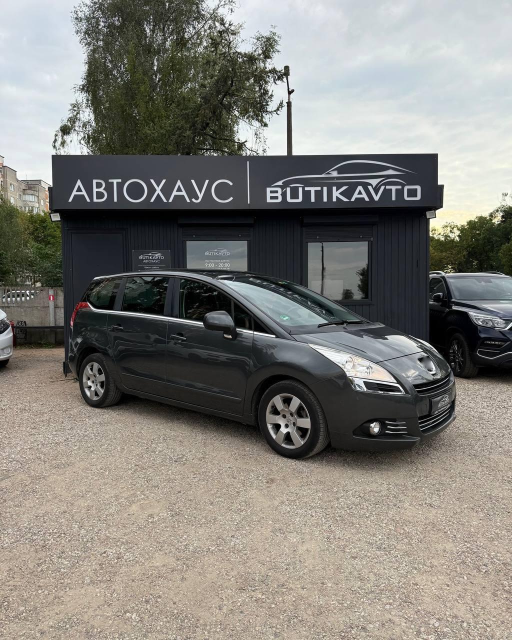 Peugeot 5008 I , 2013 г., механика, дизель