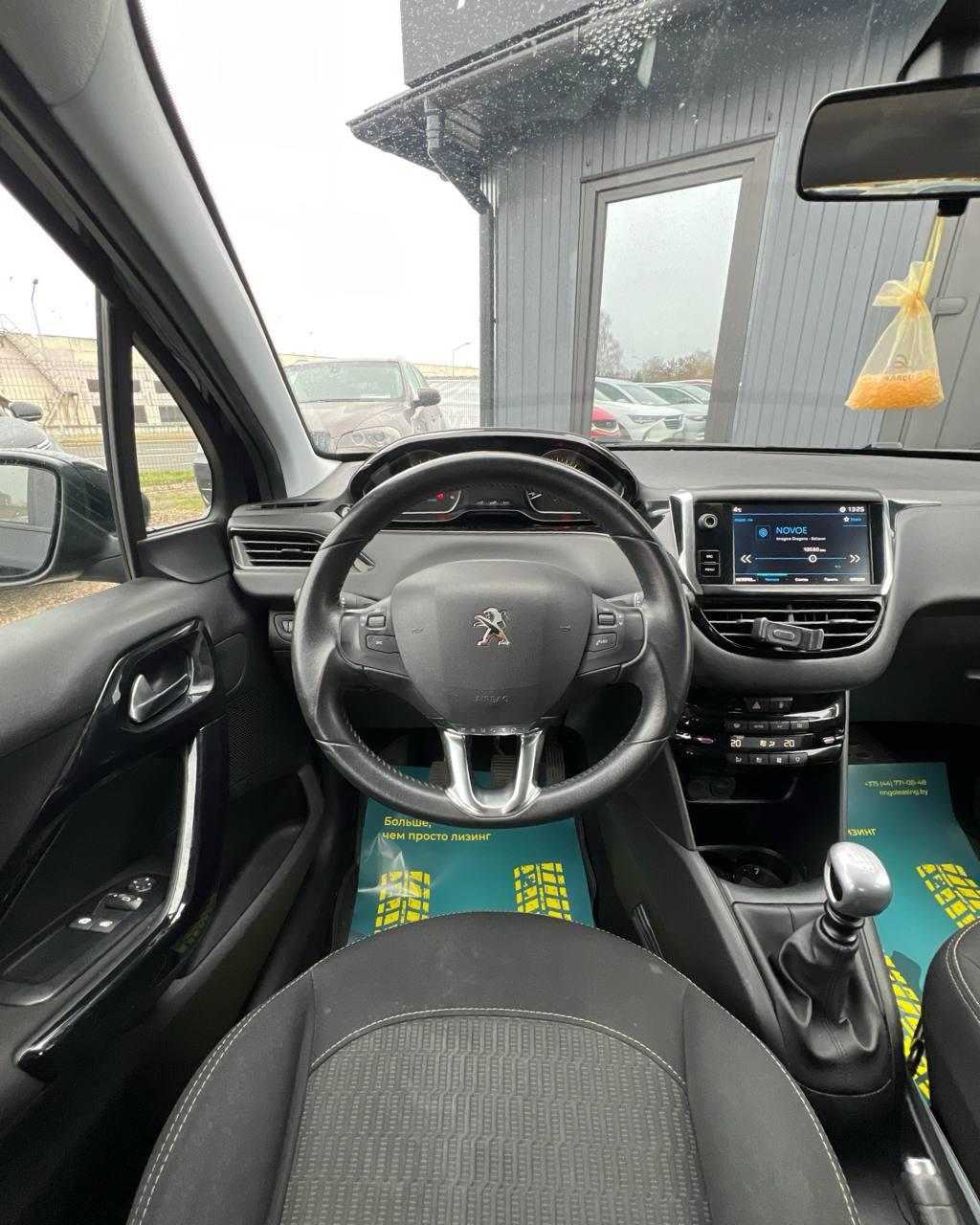 Peugeot 208 I · Рестайлинг , 2018 г., механика, дизель - фото 12
