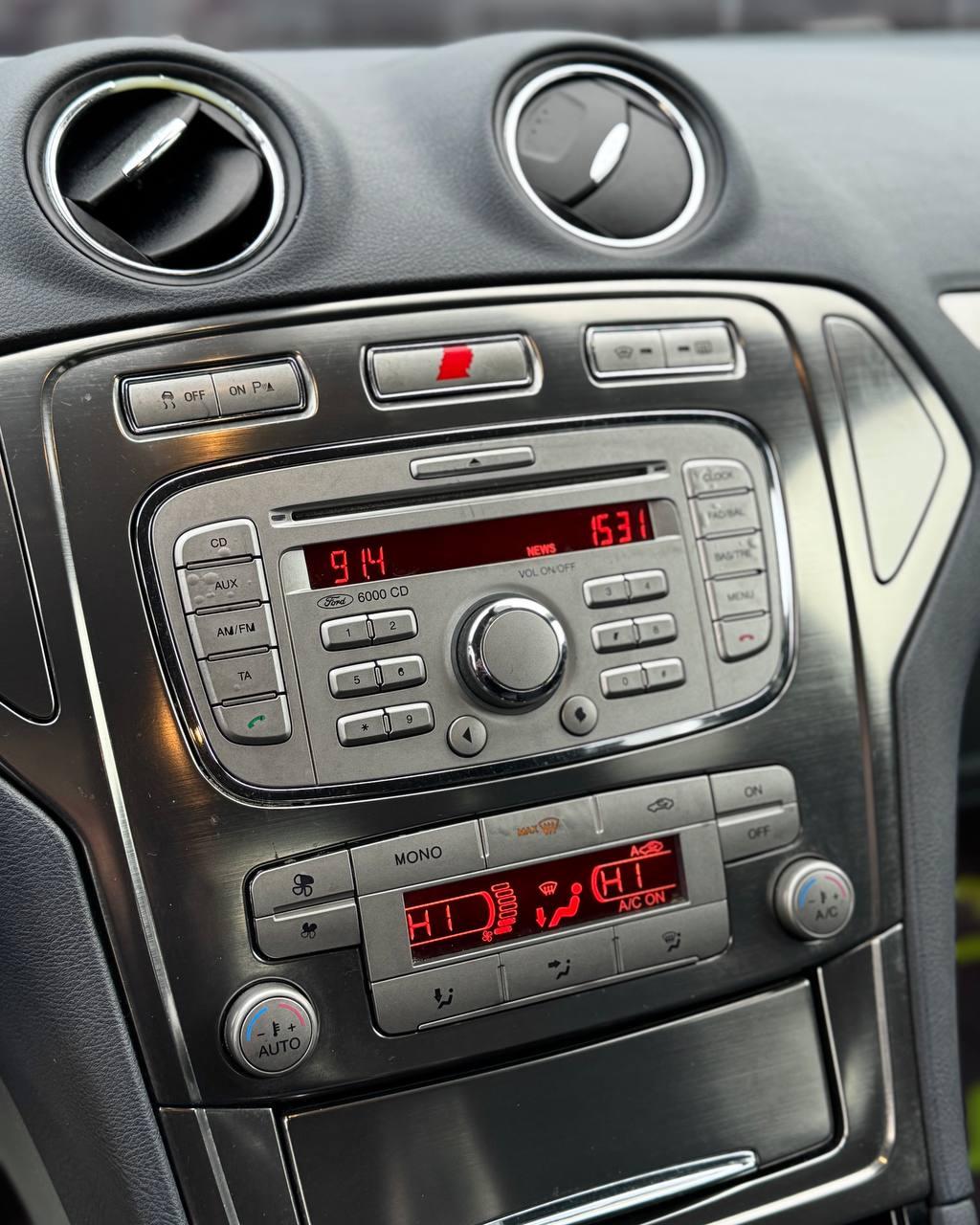 Ford Mondeo IV , 2008 г., механика, бензин - фото 18