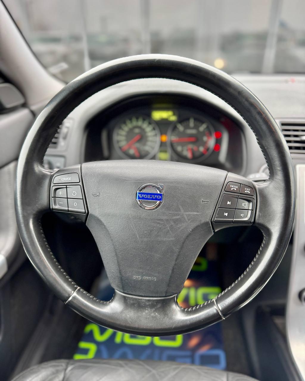 Volvo V50 I · 2-й рестайлинг , 2011 г., механика, дизель - фото 15