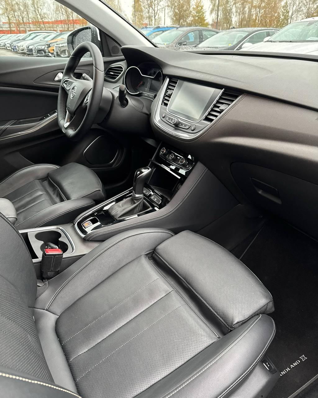 Opel Grandland X I , 2021 г., автомат, бензин  - фото 14