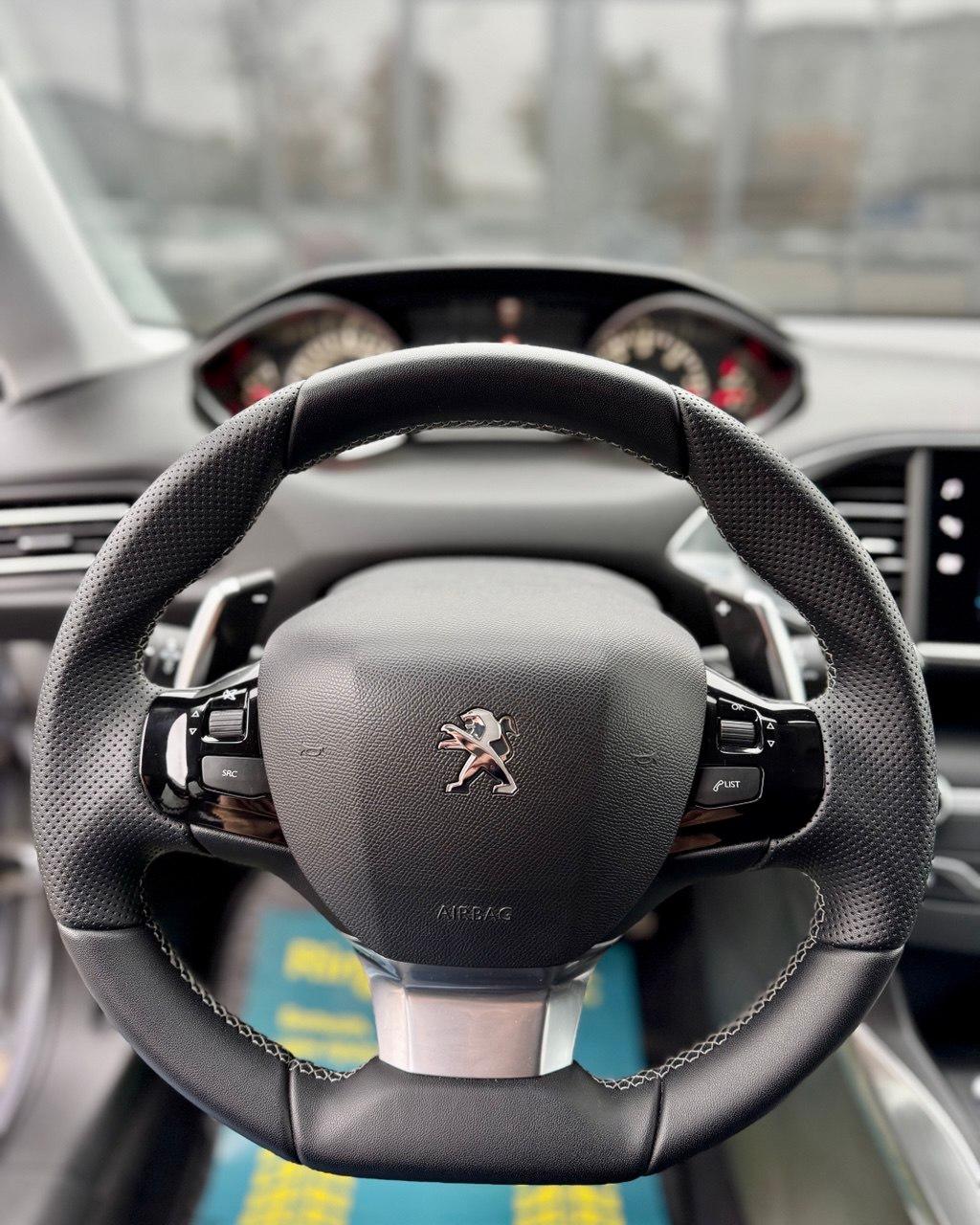 Peugeot 308 T9 · Рестайлинг , 2019 г., автомат, дизель  - фото 15