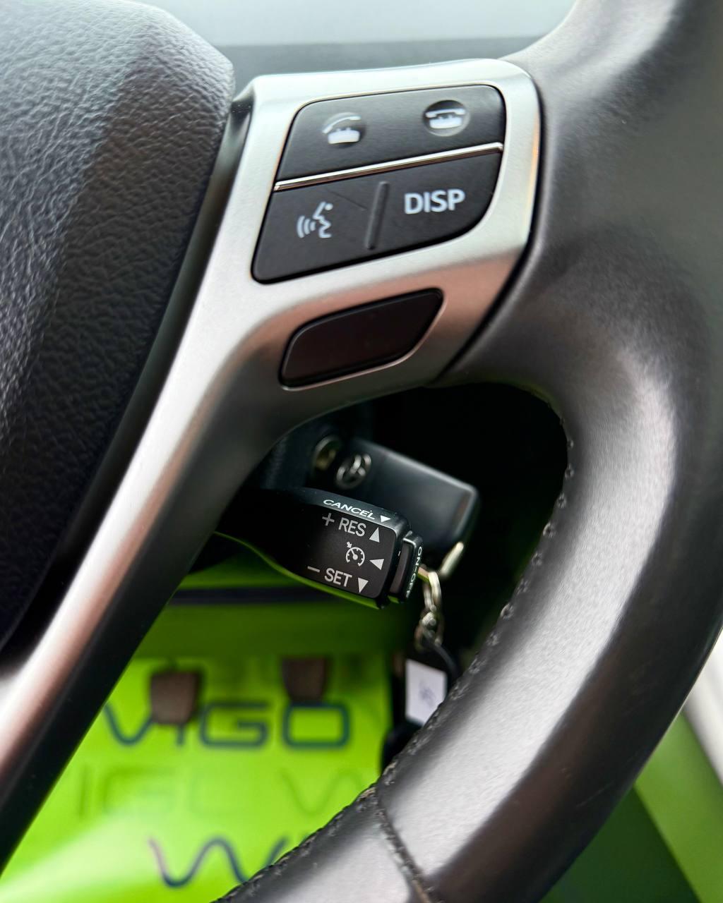 Toyota Verso I · Рестайлинг , 2014 г., механика, дизель - фото 13