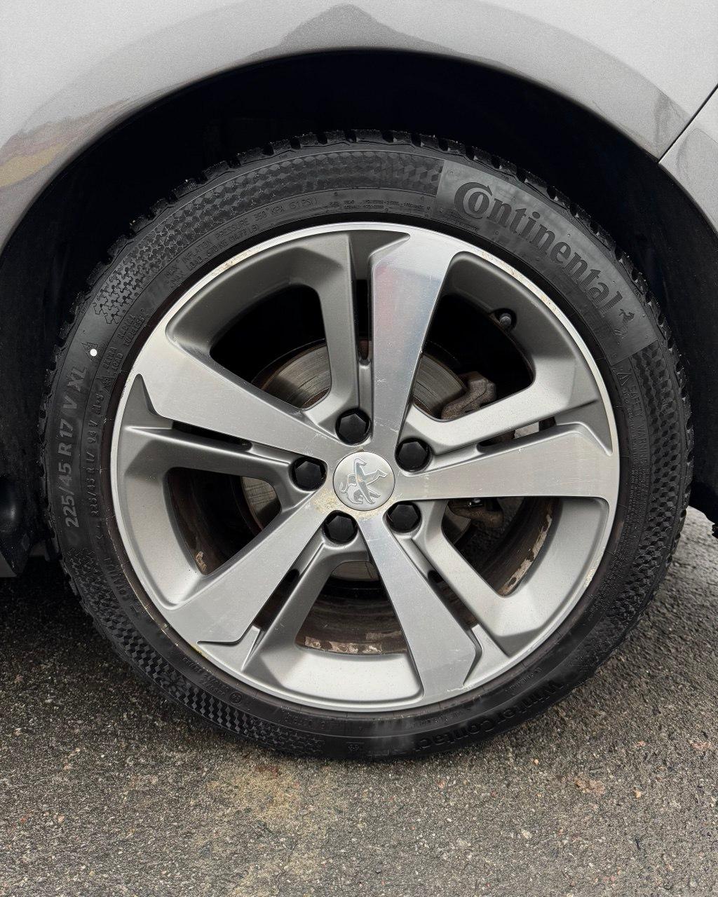 Peugeot 308 T9 · Рестайлинг , 2018 г., автомат, дизель - фото 16