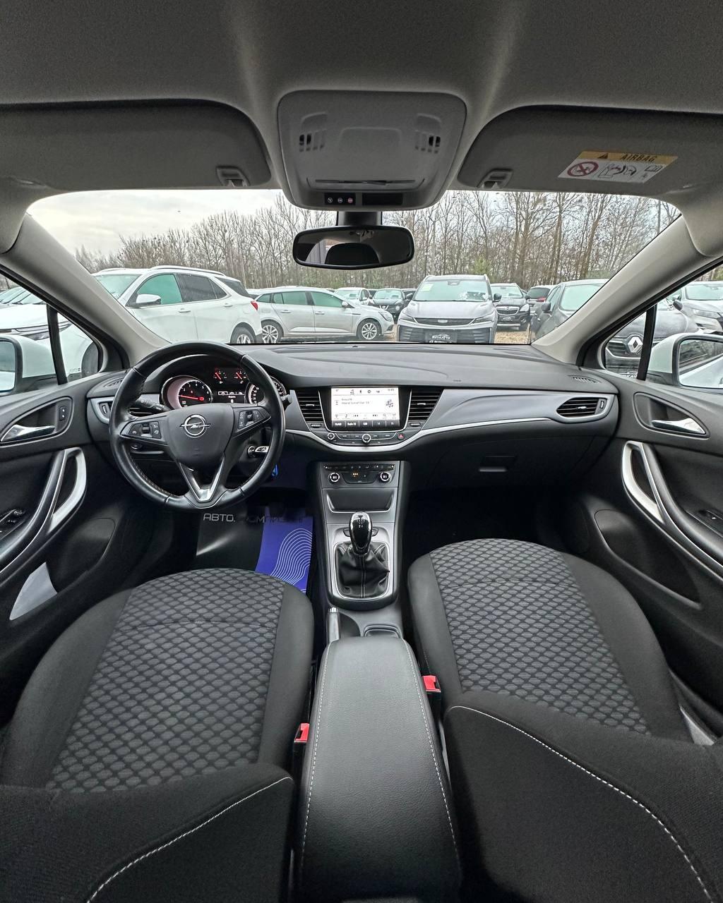 OPEL ASTRA, 2018 г., механика, бензин - фото 9