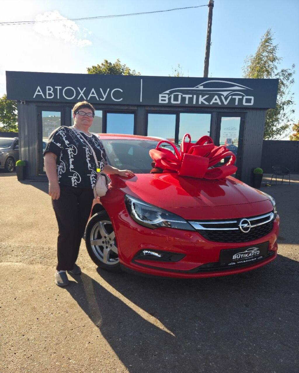 Opel Astra K , 2016 г., автомат, дизель
