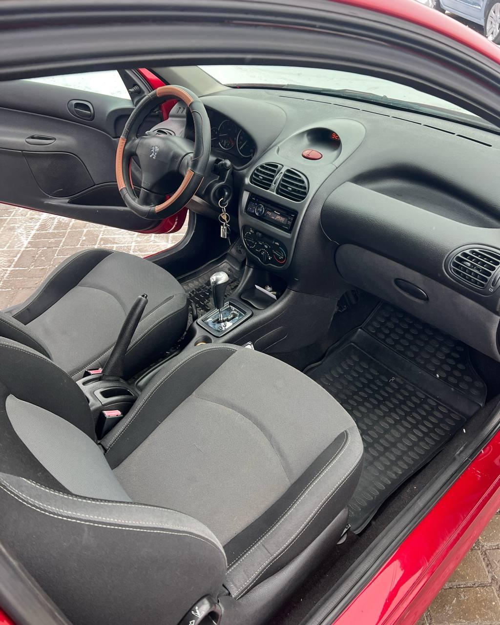 Peugeot 206 I · Рестайлинг , 2009 г., автомат, бензин - фото 11